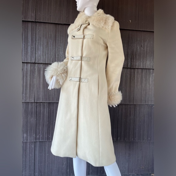 🔥Mackage Wool Cashmere Blend Cream Coat Fur Trim Luxe Winter Overcoat Size M - Picture 5 of 16